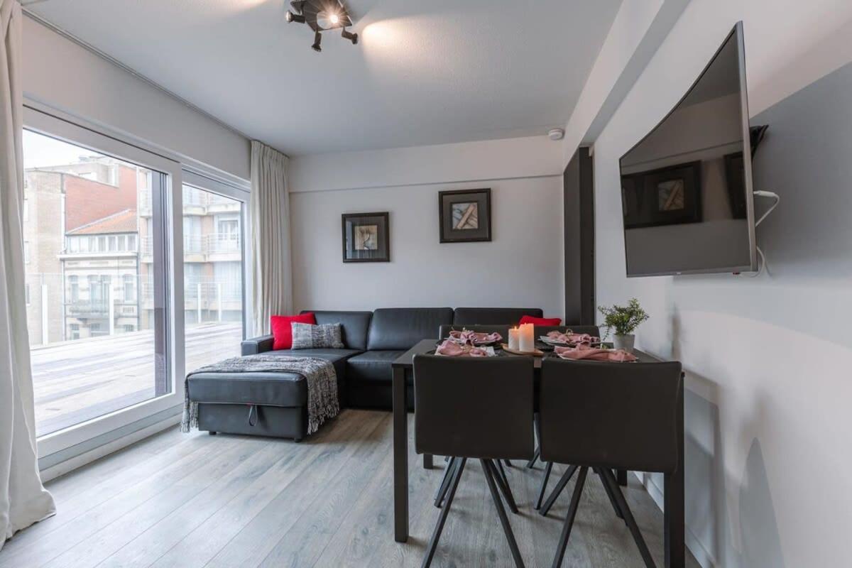 Huswell - Sunny Apartment In Knokke-Heist With Big Terrace Екстер'єр фото